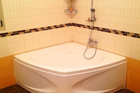 Вилла с 4 спальнями в Пафос,  № 38581 11