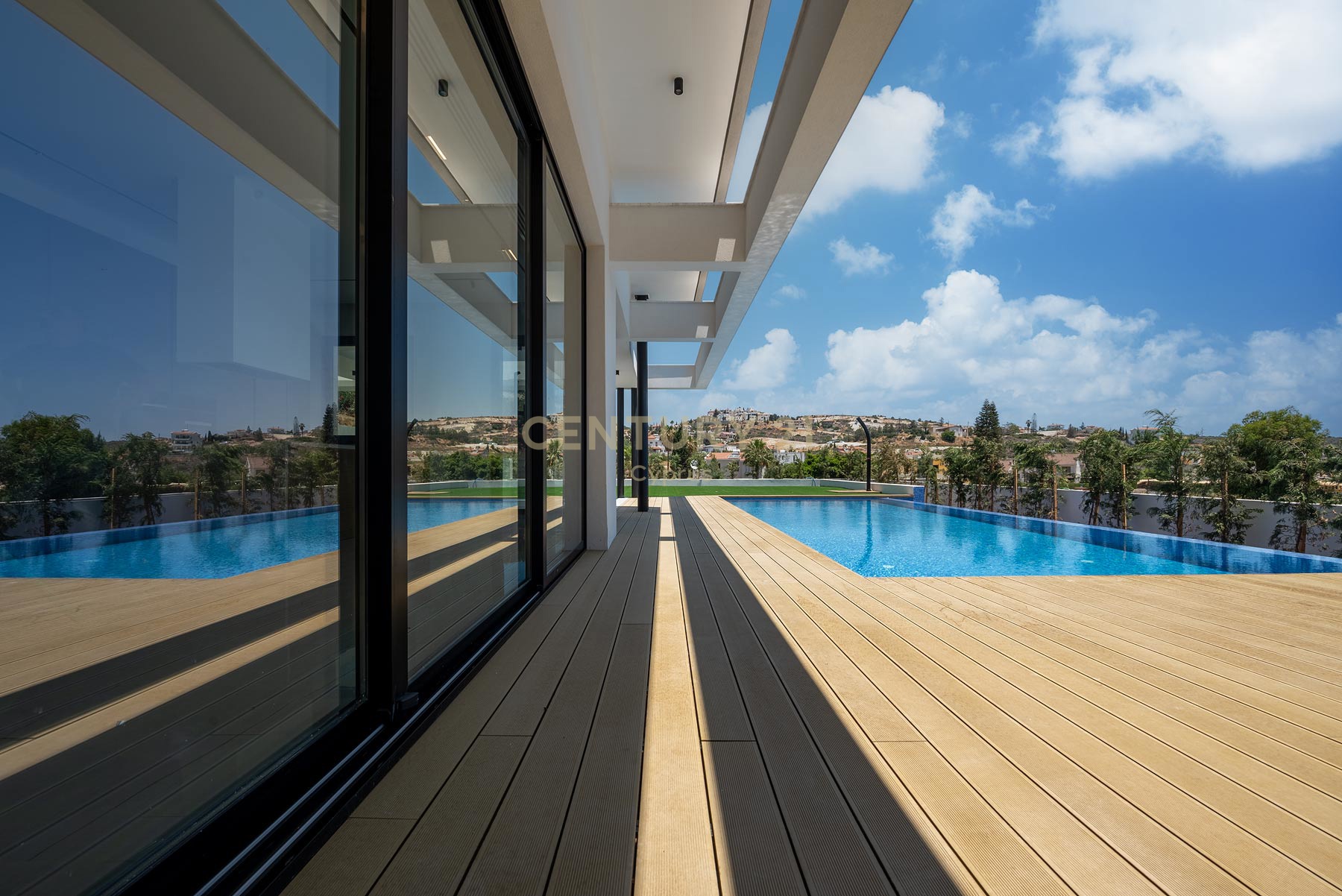 5 dormitorios Villa en Agios Tychonas, Limassol, Chipre No. 55843