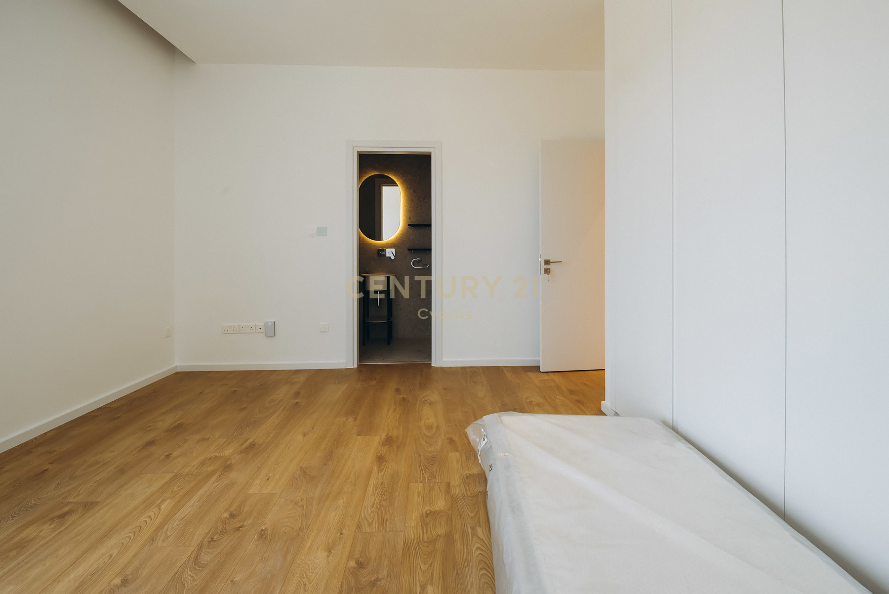 5 dormitorios Villa en Agios Tychonas, Limassol, Chipre No. 55843
