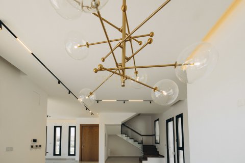 5 dormitorios Villa en Agios Tychonas, Limassol,  No. 55843 13