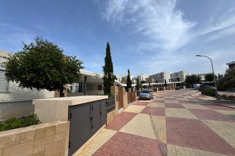 5 dormitorios Villa en Chloraka, Paphos,  No. 55782 22