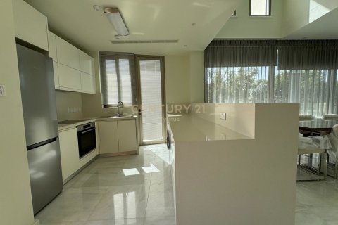 5 dormitorios Villa en Chloraka, Paphos,  No. 55782 13