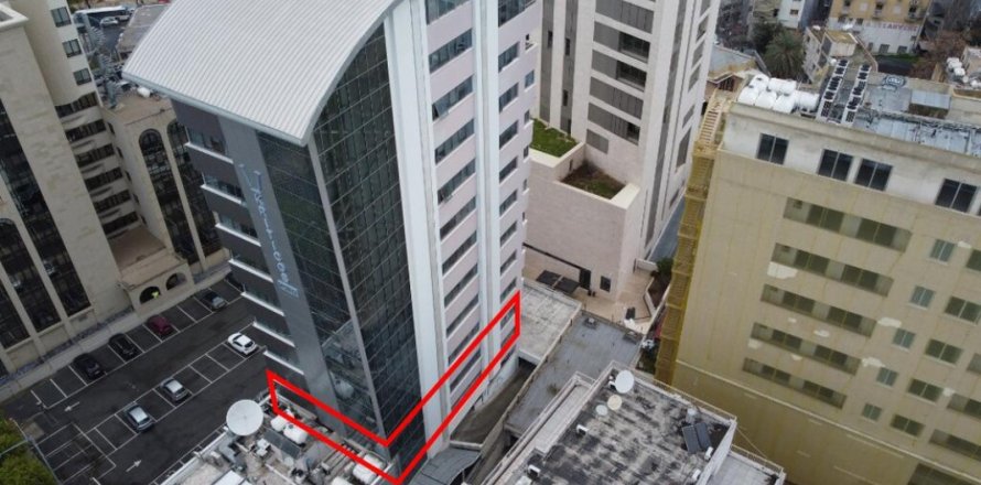 200m2 Commercial property in Nicosia,  No. 38162