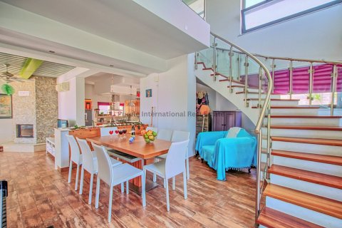 4 bedrooms Villa in Ayia Napa, Ammochostos,  No. 51433 4