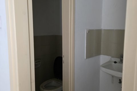 45m2 Shop in Larnaca, Larnaka,  No. 51849 7