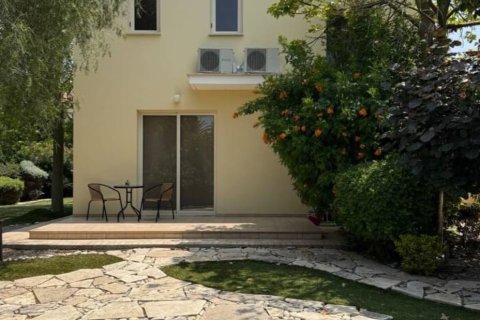 3 bedrooms Townhouse in Pervolia, Larnaka,  No. 51848 2