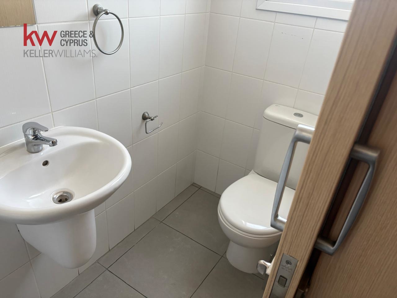 4 rooms Office in Strovolos, Nicosia, Cyprus No. 51280