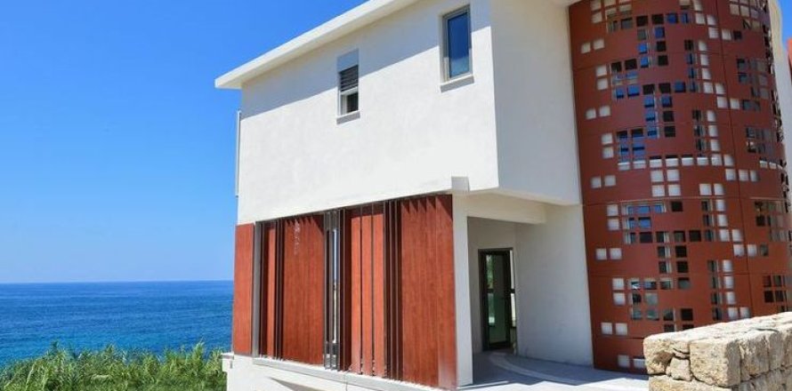 4 chambres Villa à Chloraka, Paphos, No. 46121