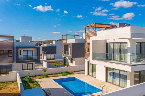 3 bedrooms Villa in Pyrgos, Limassol, No. 46123 2