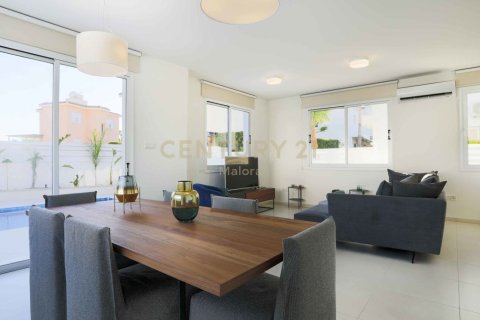 3 bedrooms Villa in Protaras, Ammochostos,  No. 54482 5