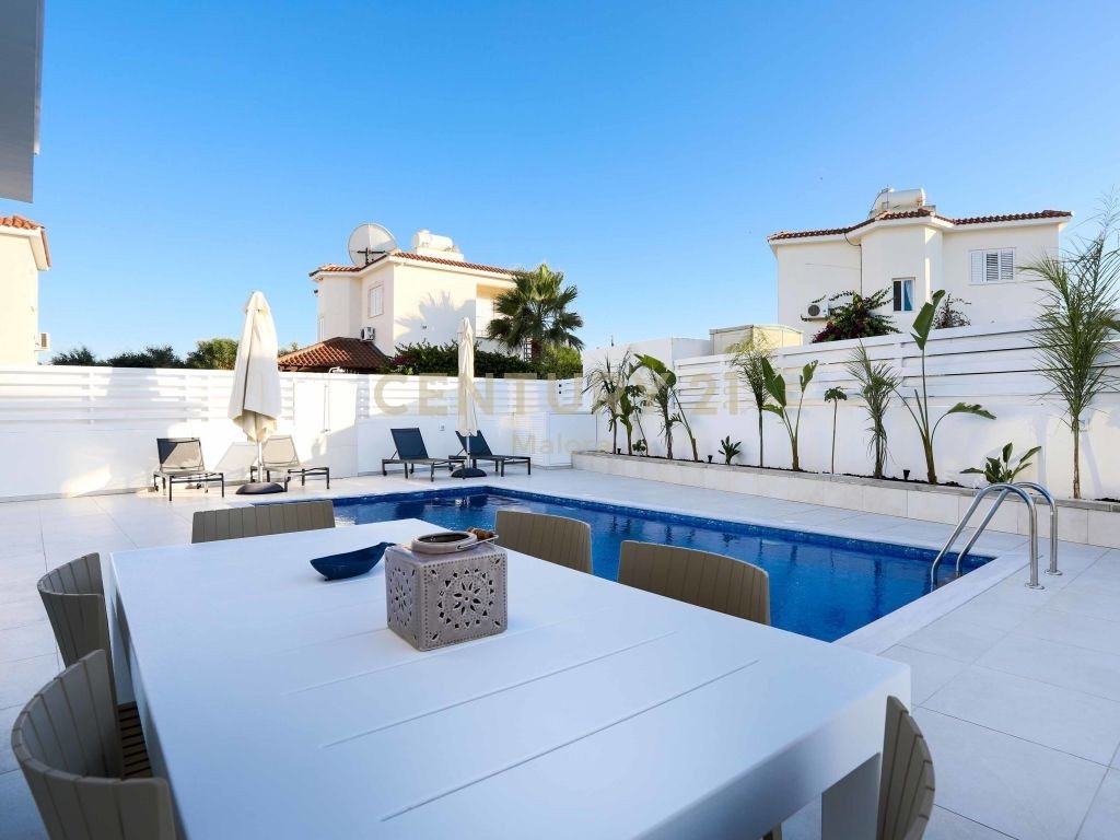 3 bedrooms Villa in Protaras, Ammochostos, Cyprus No. 54482