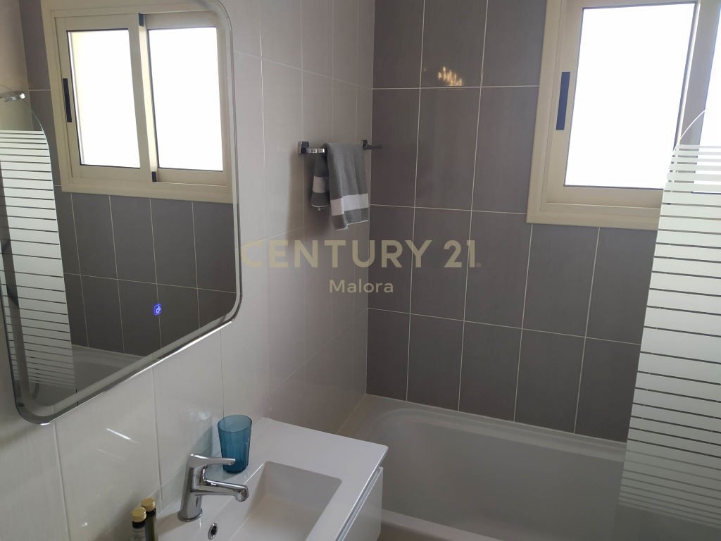 2 bedrooms Apartment in Paphos, Cyprus No. 54484