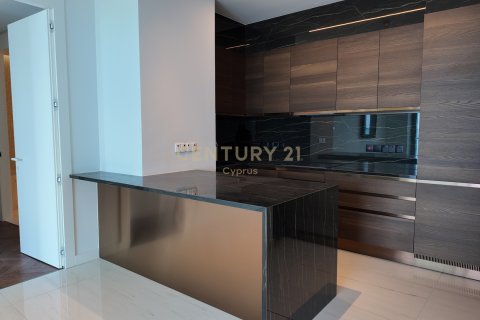 2 dormitorios Apartamento en Germasogeia, Limassol,  No. 55912 3
