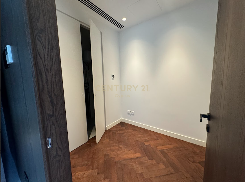 2 bedrooms Apartment in Germasogeia, Limassol, Cyprus No. 55912