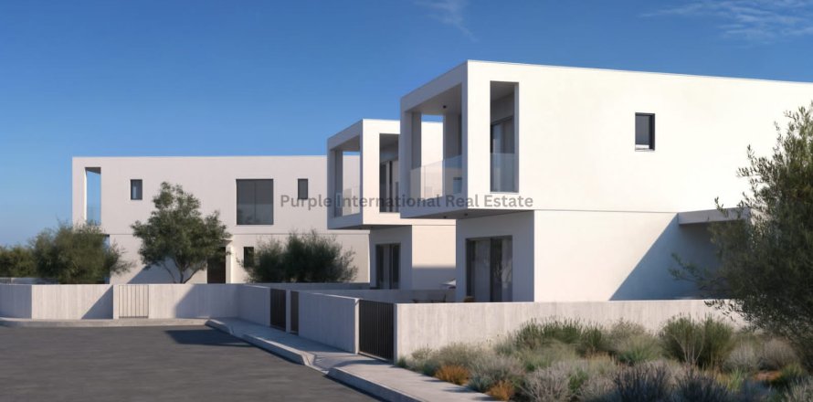 Вилла с 3 спальнями в Эмба, Пафос, № 39329