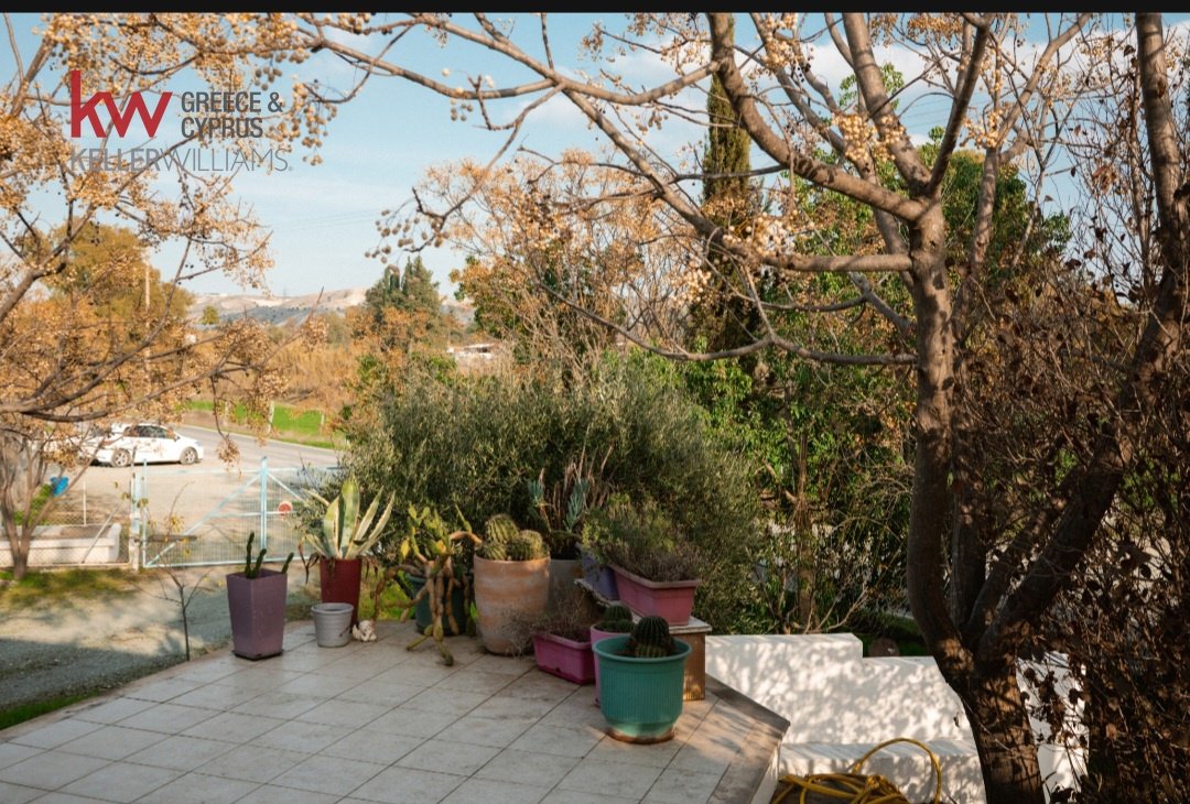 4 bedrooms Townhouse in Lympia, Nicosia, Cyprus No. 50318