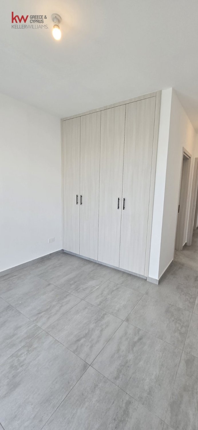 Квартира с 2 спальнями в Ларнака, Кипр № 50821