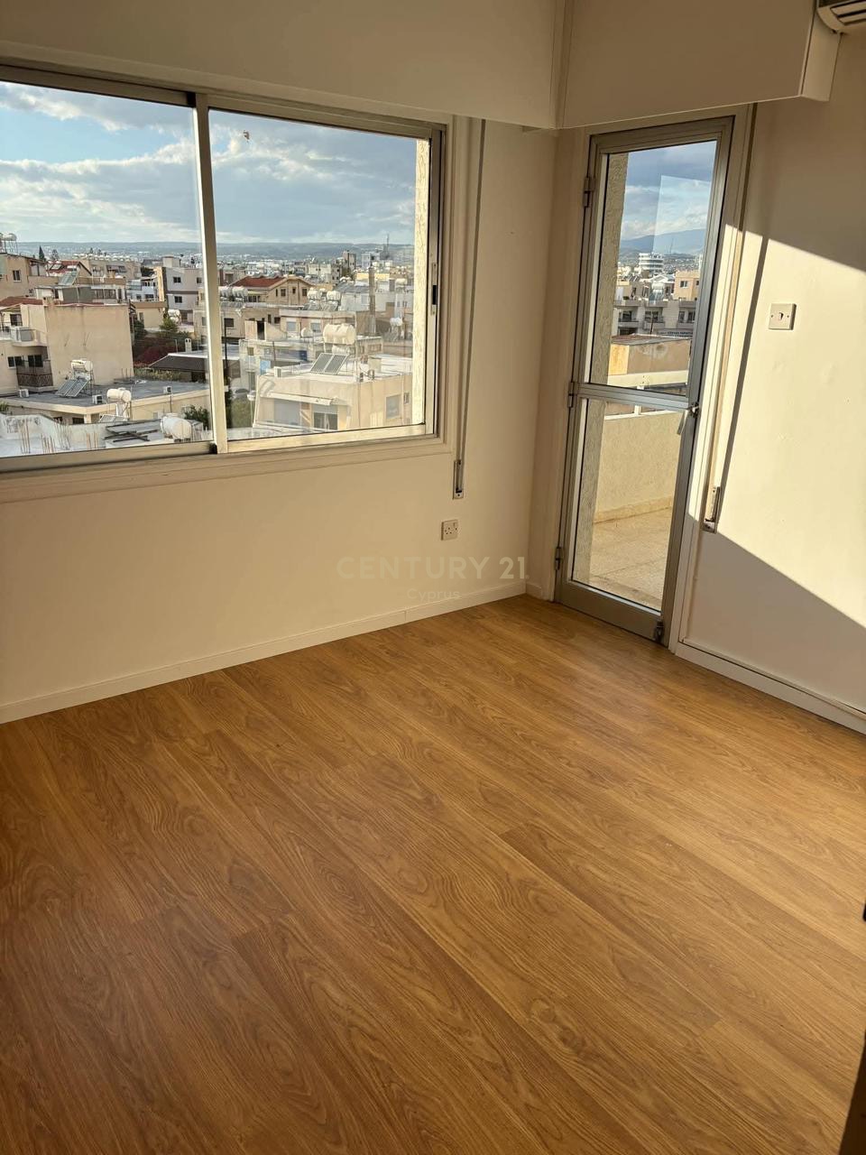 2 chambres Appartement à Tsiflikoudia, Limassol, Chypre No. 58239