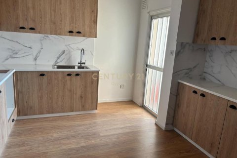 2 chambres Appartement à Tsiflikoudia, Limassol, Chypre No. 58239