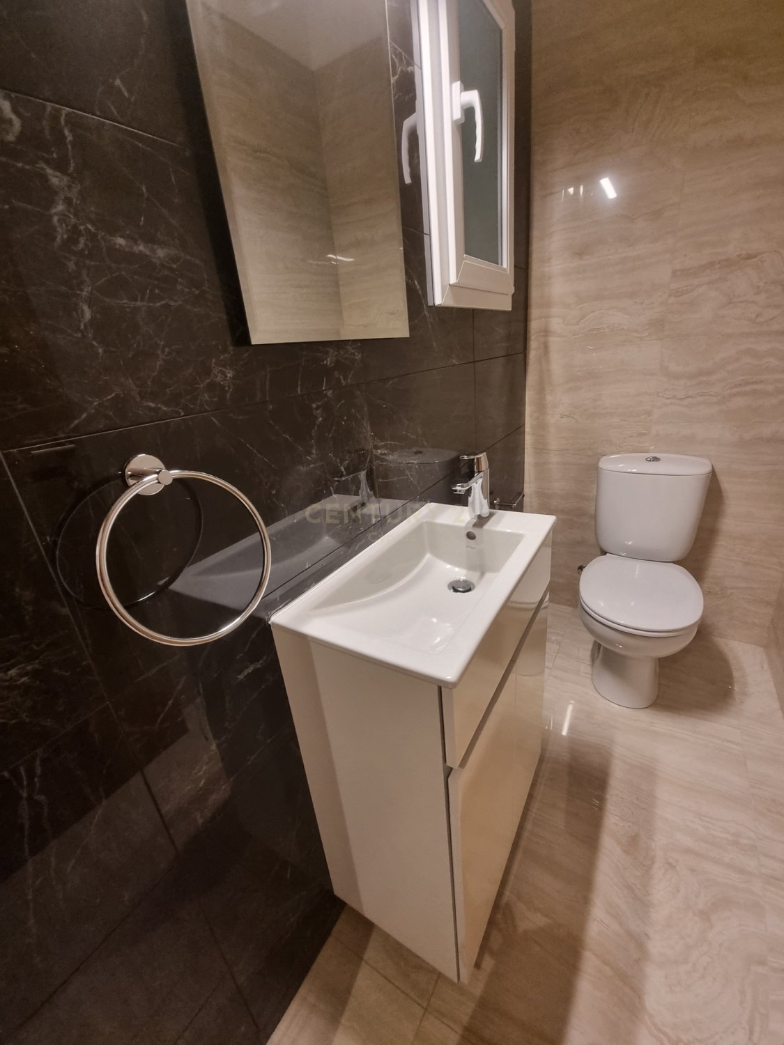 4 chambres Appartement à Agios Tychonas, Limassol, Chypre No. 58241