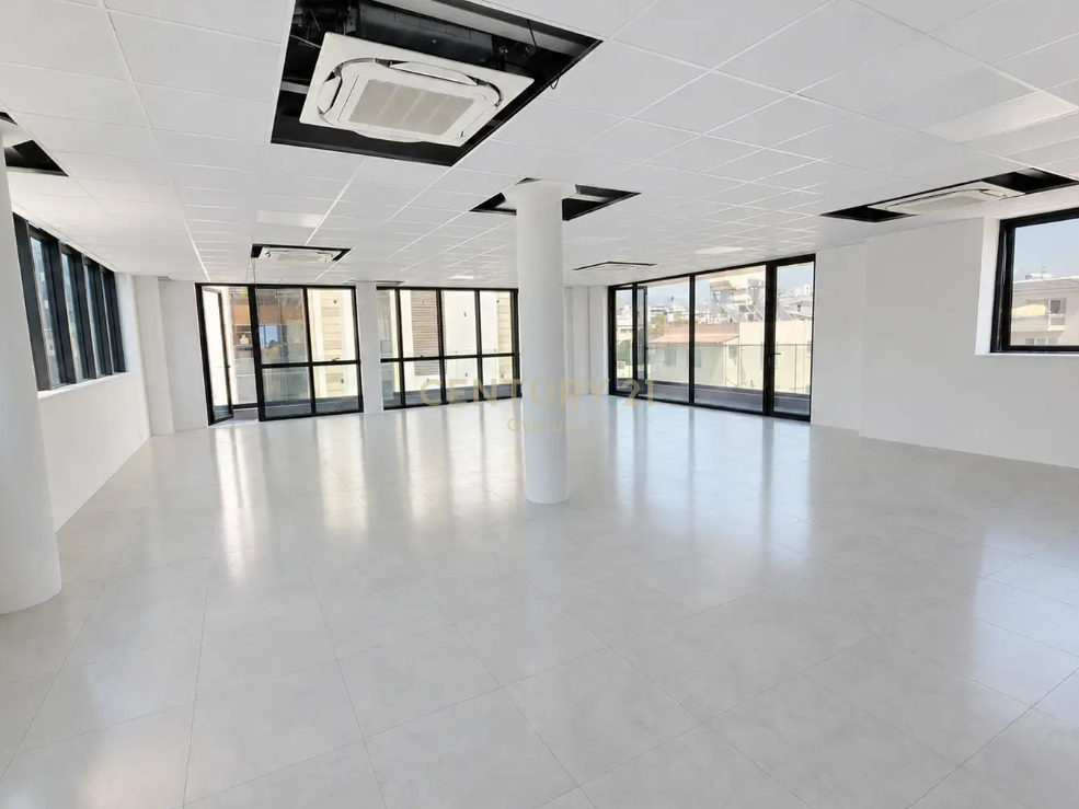 1164m2 Propriété commerciale à Limassol, Chypre No. 53706