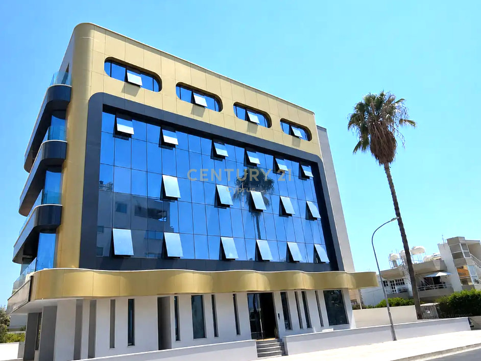 1164m2 Propriété commerciale à Limassol, Chypre No. 53706