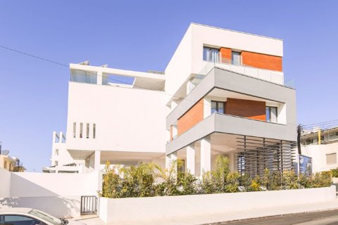 2 bedrooms Apartment in Papas, Limassol, Cyprus No. 29530