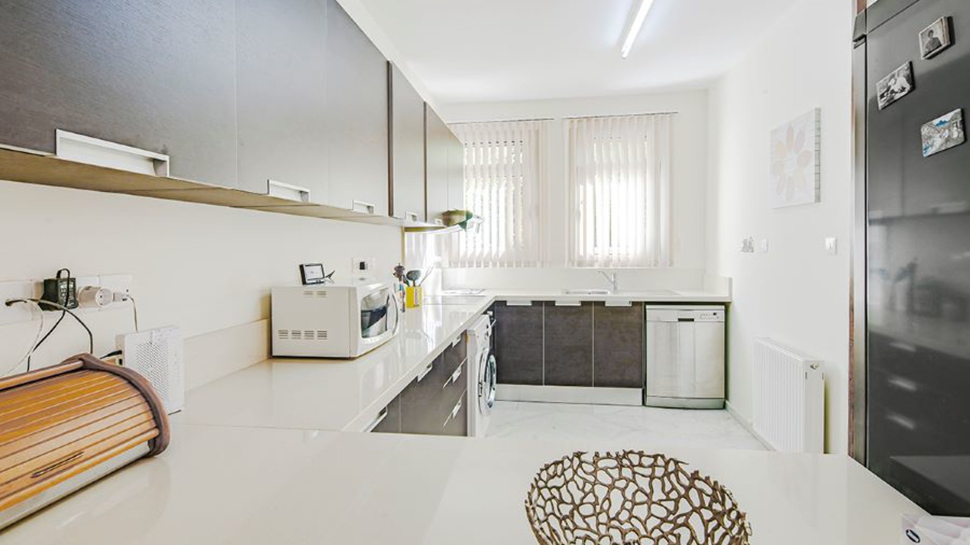 4 bedrooms Villa in Limassol, Cyprus No. 29534