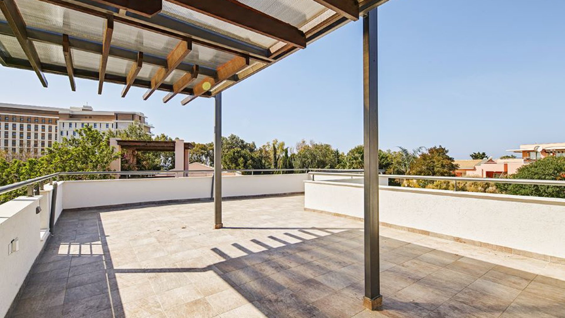 4 bedrooms Villa in Limassol, Cyprus No. 29534