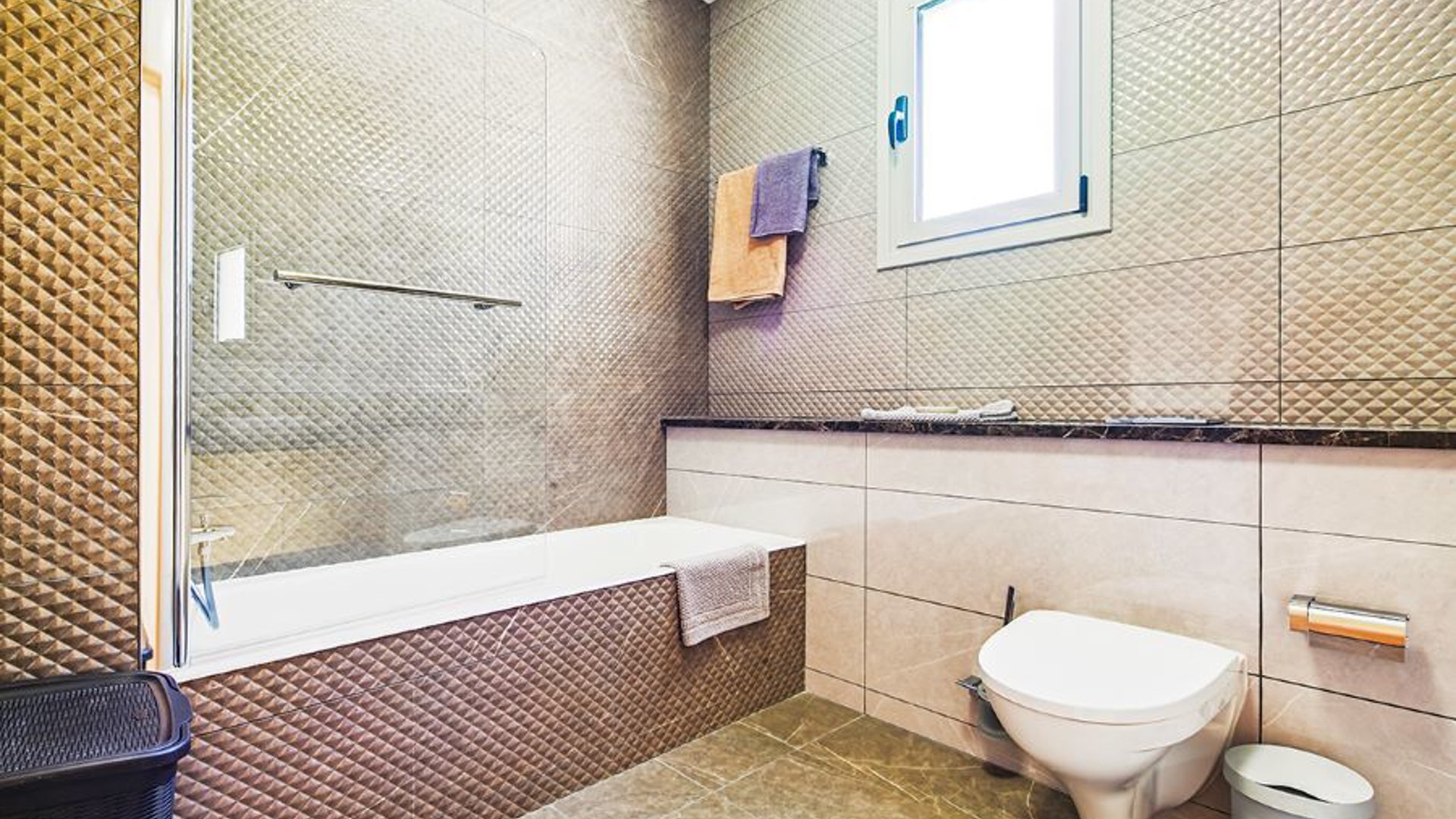 4 bedrooms Villa in Limassol, Cyprus No. 29534
