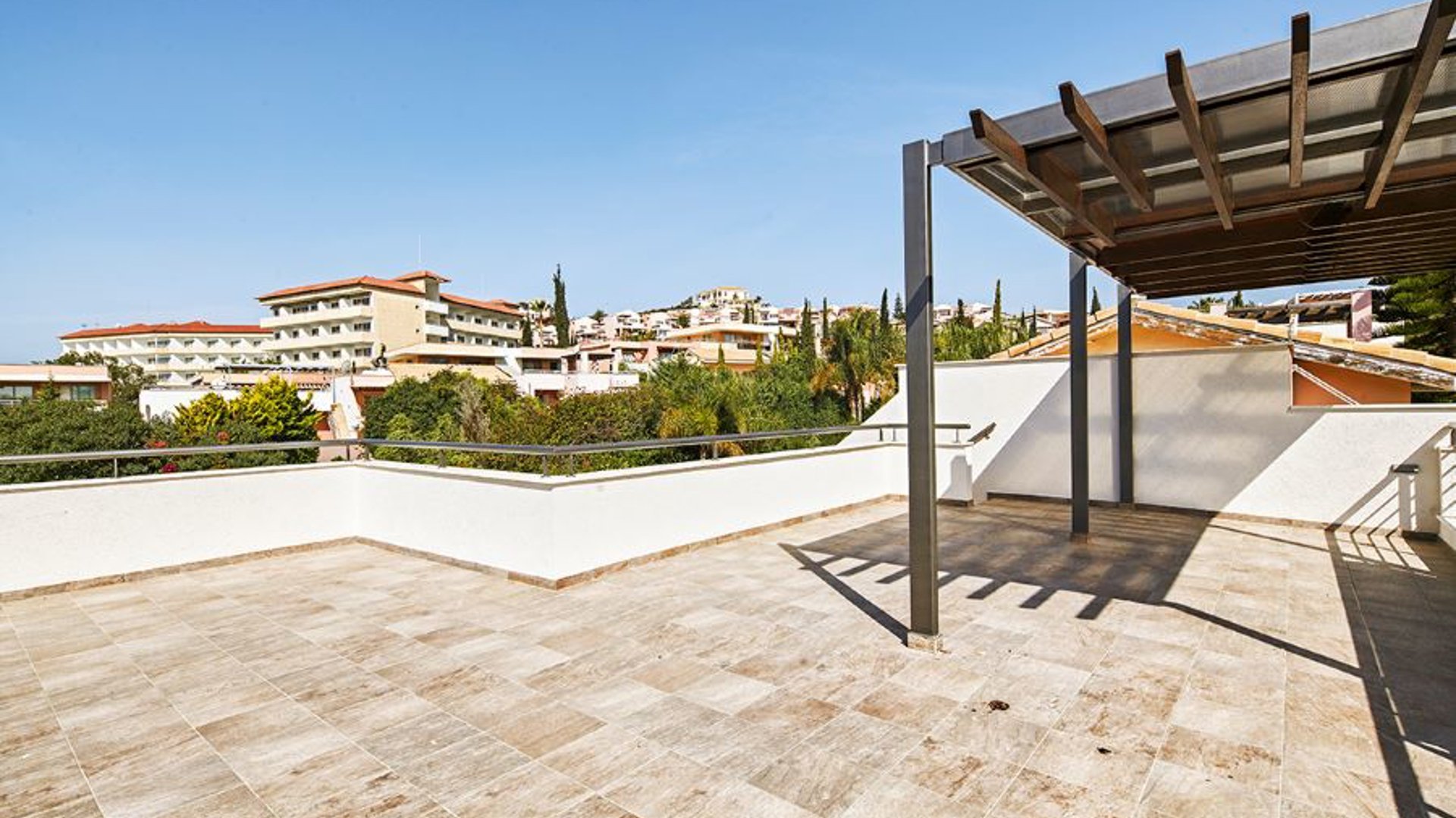 4 bedrooms Villa in Limassol, Cyprus No. 29534