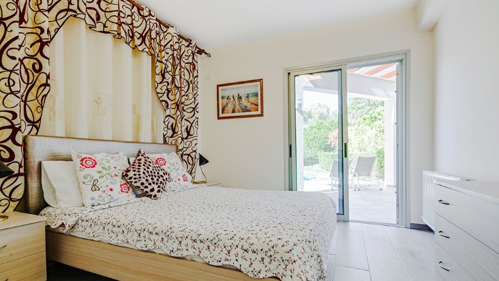 4 bedrooms Villa in Limassol, Cyprus No. 29534