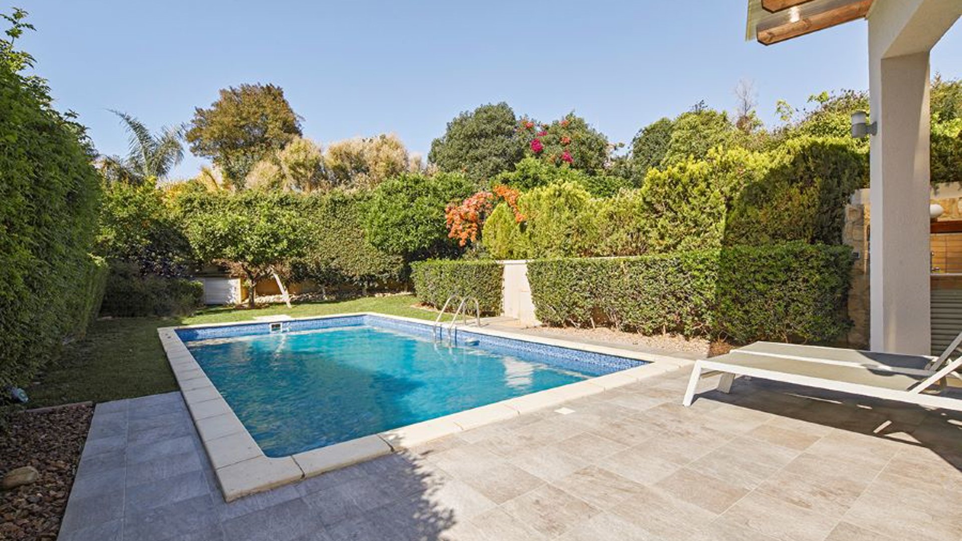 4 bedrooms Villa in Limassol, Cyprus No. 29534
