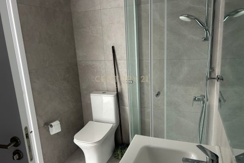 2 bedrooms Apartment in Limassol,  No. 57223 9