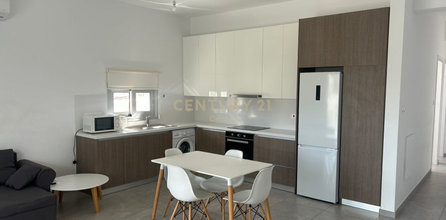 2 bedrooms Apartment in Limassol,  No. 57223