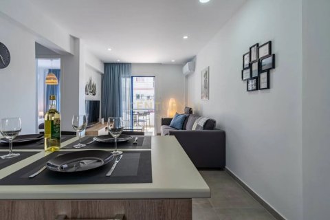 2 bedrooms Apartment in Larnaca, Larnaka,  No. 57227 11