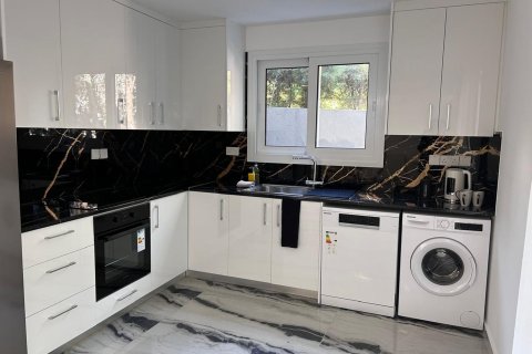 4 dormitorios Maisonette en Agios Tychonas, Limassol,  No. 42351 10