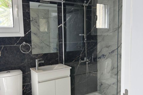 4 dormitorios Maisonette en Agios Tychonas, Limassol,  No. 42351 8