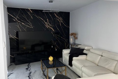 4 dormitorios Maisonette en Agios Tychonas, Limassol,  No. 42351 11