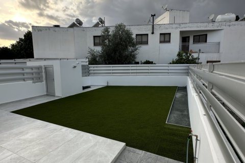 3 dormitorios Villa en Nicosia,  No. 47651 16