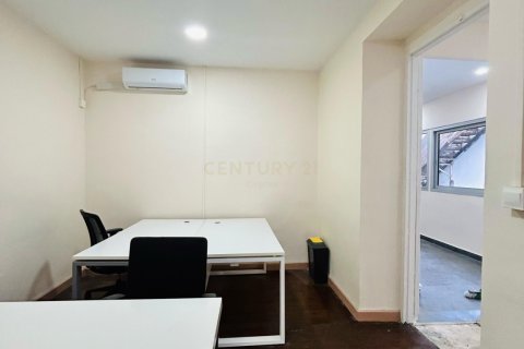 230m2 Office in Limassol,  No. 54298 18