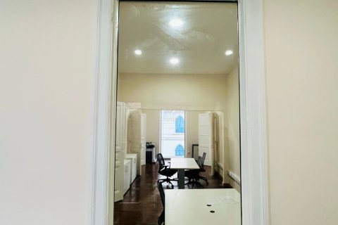 230m2 Office in Limassol,  No. 54298 9
