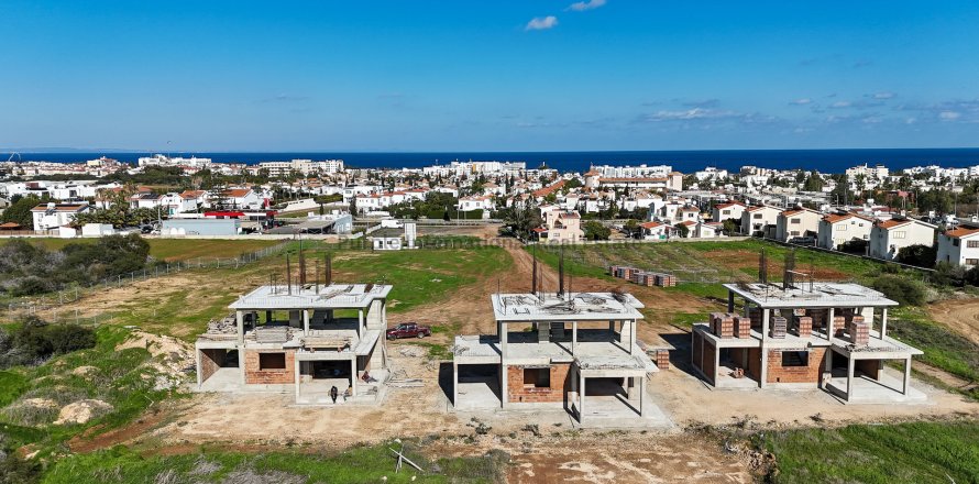 4 bedrooms Villa in Protaras, Ammochostos,  No. 39375