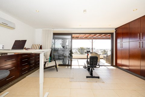 2 bedrooms Apartment in Oroklini, Larnaka,  No. 39376 9