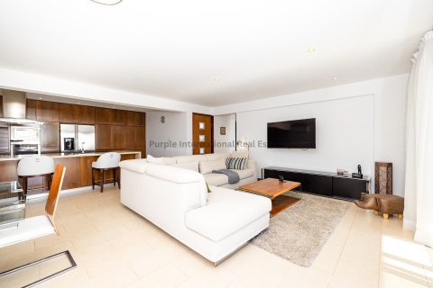 2 bedrooms Apartment in Oroklini, Larnaka,  No. 39376 12