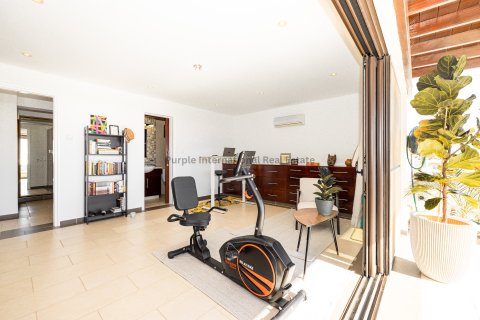 2 bedrooms Apartment in Oroklini, Larnaka,  No. 39376 20