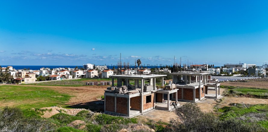 4 bedrooms Villa in Protaras, Ammochostos,  No. 39374