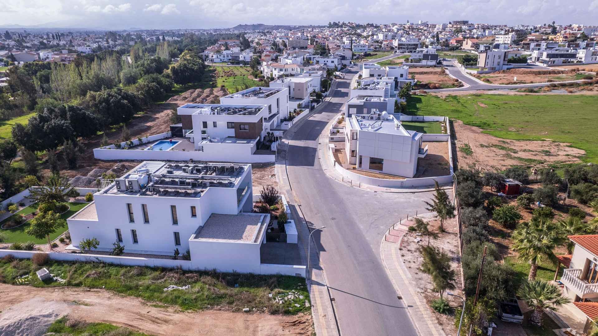 LIMNI LUXURY HOUSES in Lakatamia, Nicosia, Cyprus No. 7122