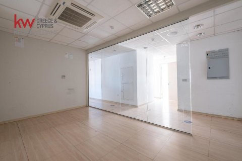 5 rooms Office in Nicosia,  No. 39637 12