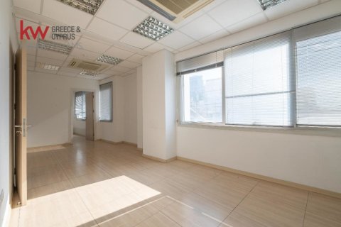5 rooms Office in Nicosia,  No. 39637 8